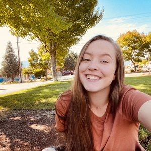 Meet your Posher, Haley